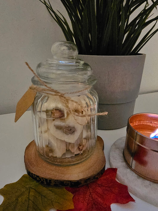 Cashmere Vanilla & Sea Salt Caramel wax melts in gift jar